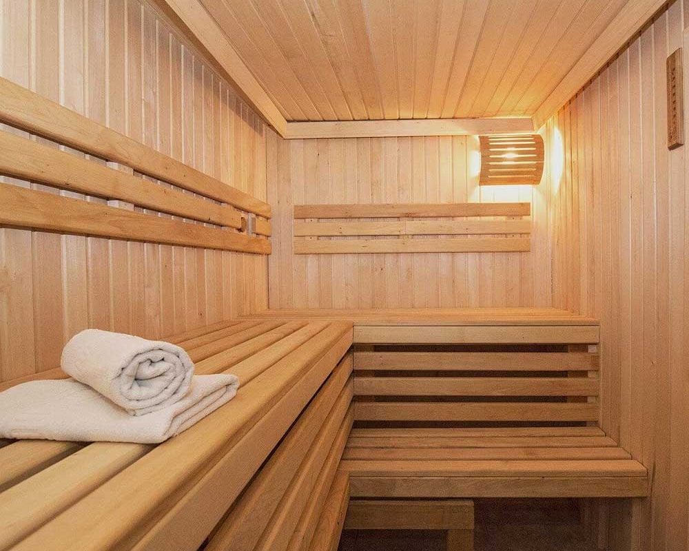 The Combo Benefits of Sauna and Cold Plunge